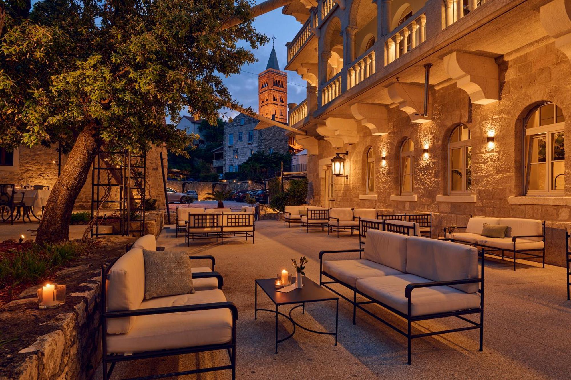 Arbiana Heritage Hotel Rab Town Ngoại thất bức ảnh